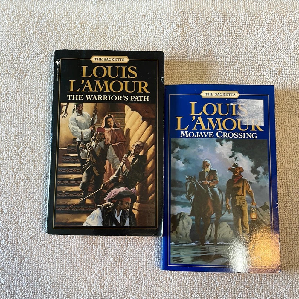 📚2/$6  2-Book Bundle Louis L’Amour : The Sacketts Series
